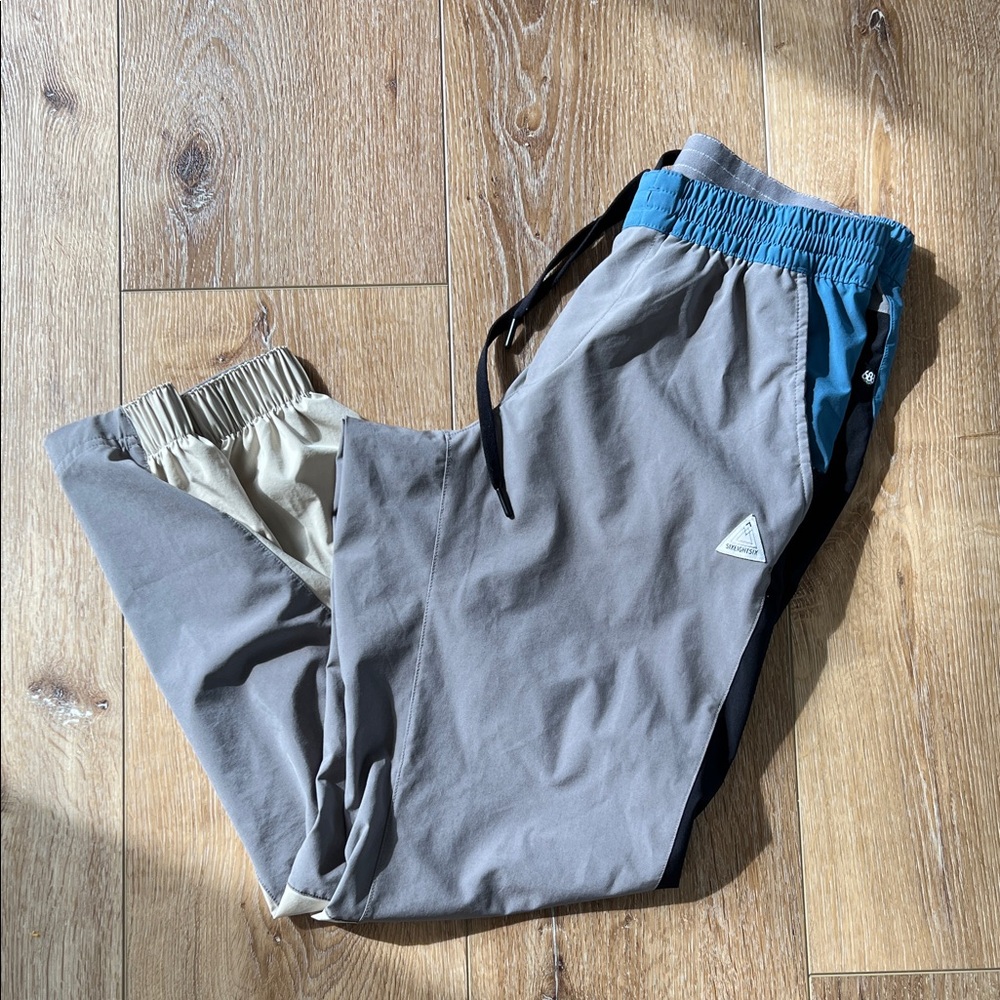 Mens 686 everywhere pants